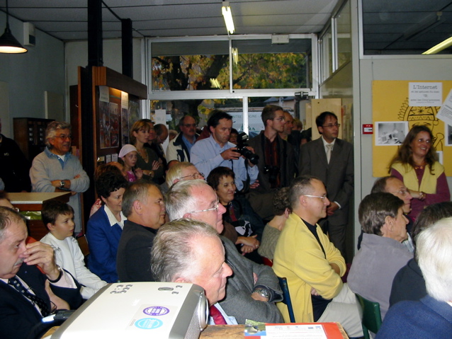 Réception : il y a foule.