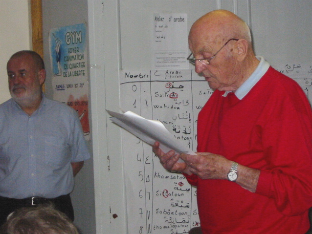 René Marin fait son discours.